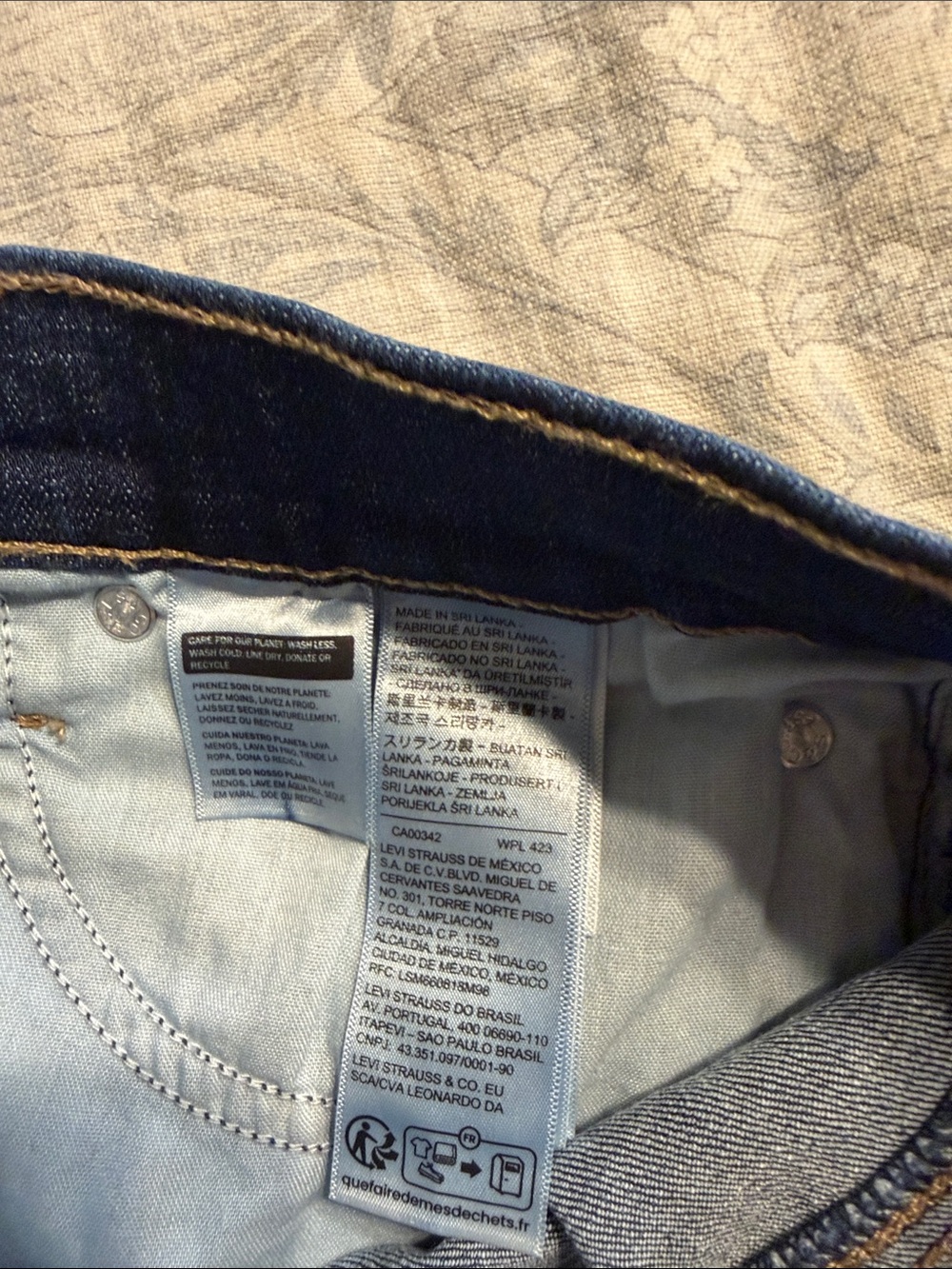 Levi's Dark Blue Rolled Hem Jean Shorts - Picture 4 of 4